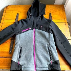 Women’s Vertical 9 jacket size Large